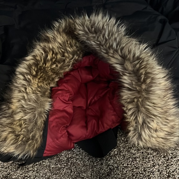 Victorinox 90% Down 10% feather Winter Parka - Picture 5 of 5
